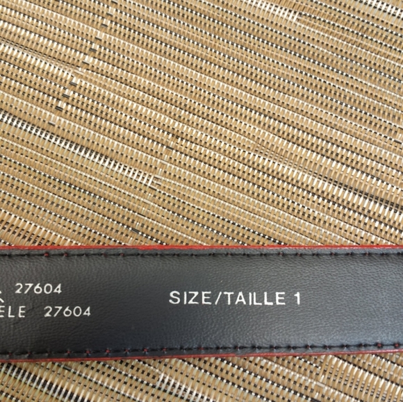 Liz Clairborne Red leather belt - Picture 6 of 8